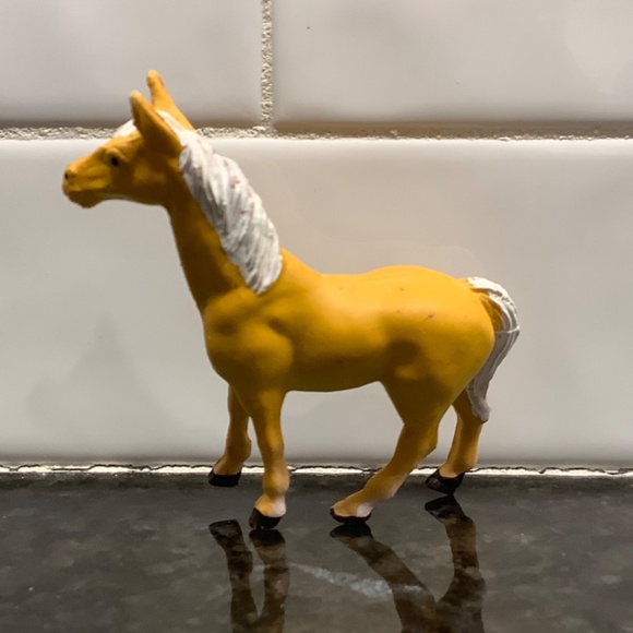 Mini Whinnies Set of 5 -Arabian, Palmetto, Pinto, Andalusian, Lipizzaner - Picture 7 of 16